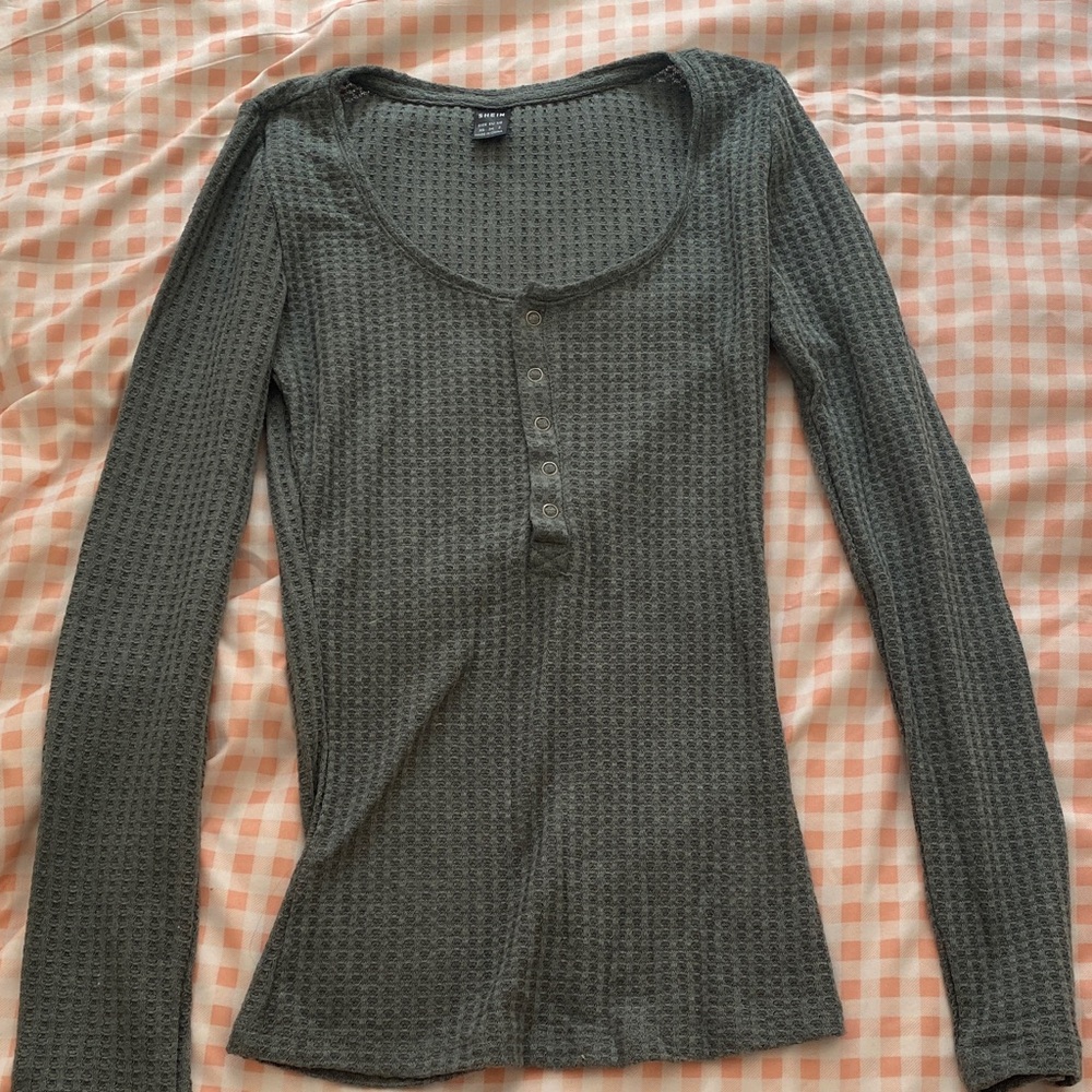 SHEIN Green Textured Buttoned Henley Blouse